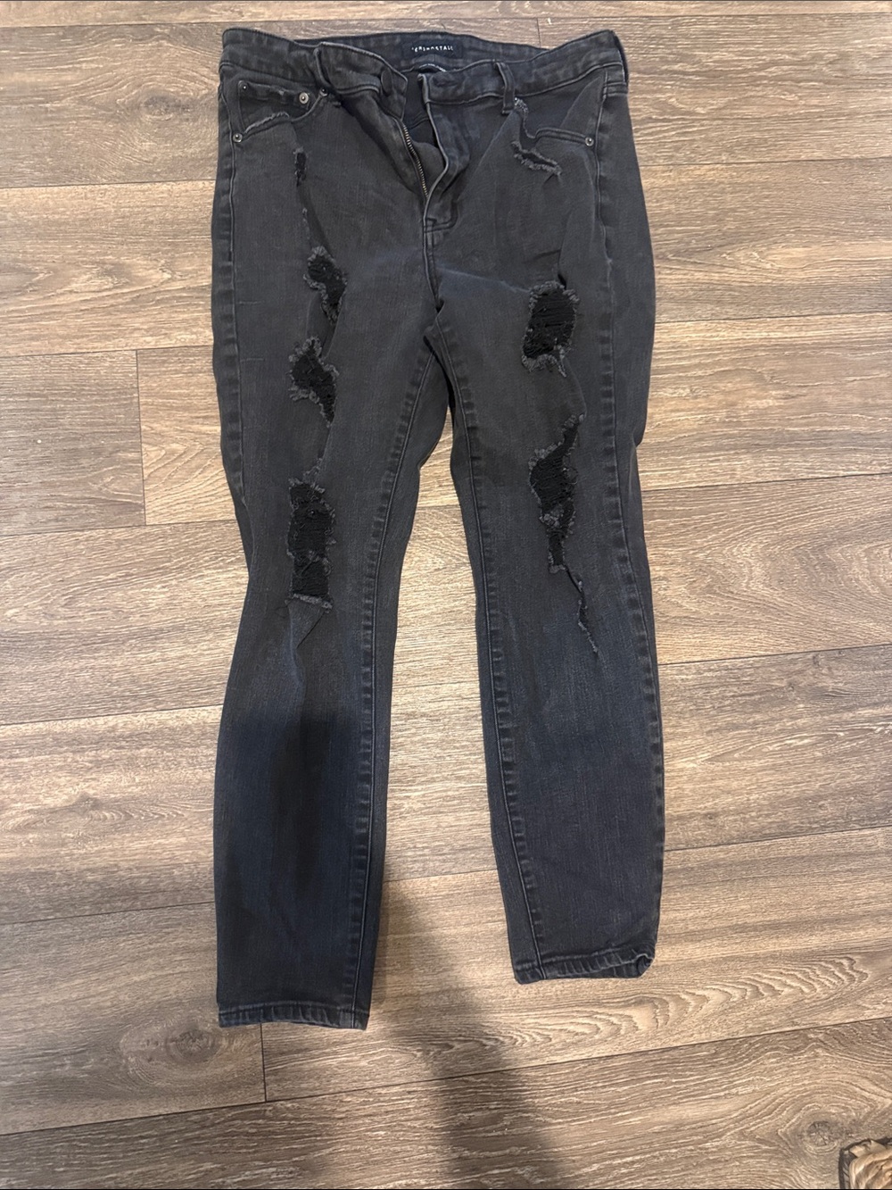 Aeropostale Black Distressed Skinny Jeans